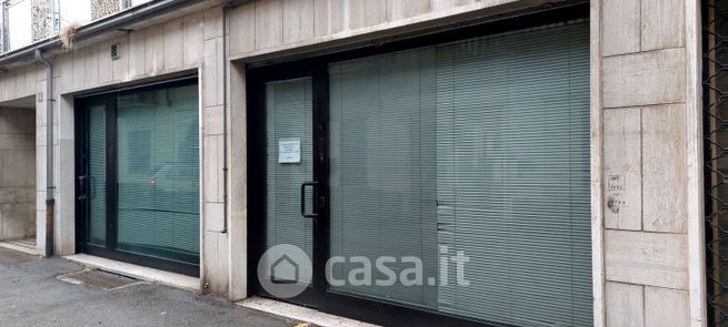 Ufficio in commerciale in Vicolo Massimo del Pero