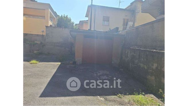 Box/posto auto in residenziale in 