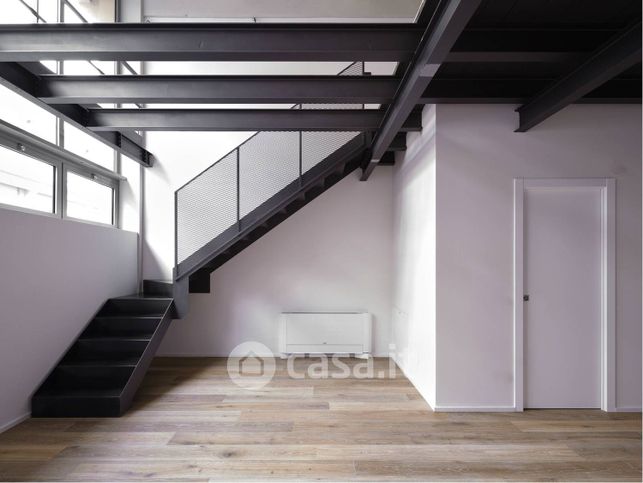 Loft in residenziale in Via Pisa