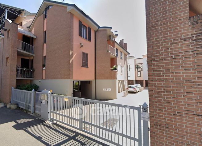 Box/posto auto in residenziale in Via Degani