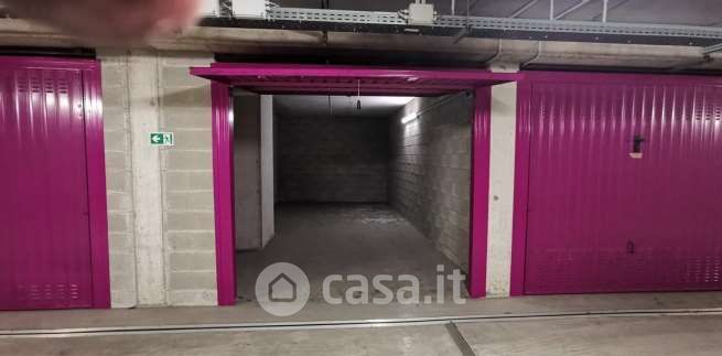 Garage/posto auto in residenziale in Via Carlo Imbonati 62 /2