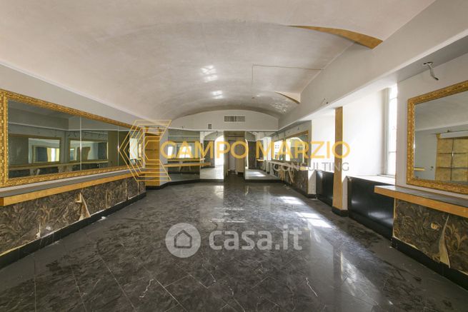 Ufficio in commerciale in Piazza Regina Margherita