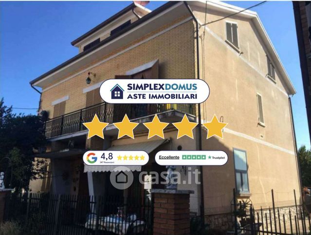 Appartamento in residenziale in Via Ovidio Franchi
