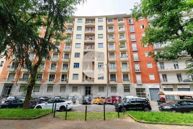 Appartamento in residenziale in Lungo Po Alessandro Antonelli 177