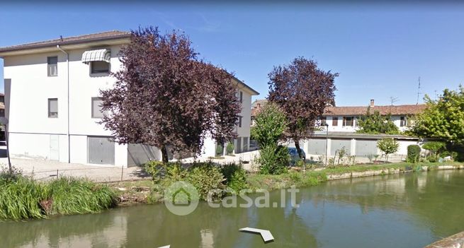 Terreno agricolo in commerciale in Viale Giuseppe Garibaldi 27