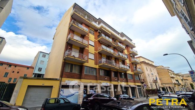 Ufficio in commerciale in Via Francesco Crispi 37