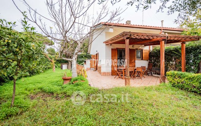 Villetta a schiera in residenziale in Via Marte
