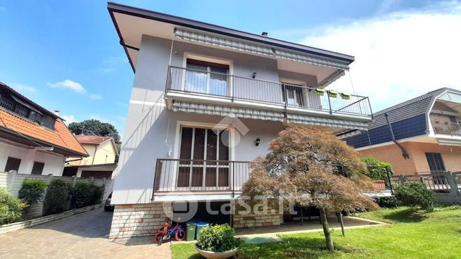 Appartamento in residenziale in Via Monte Grappa 3