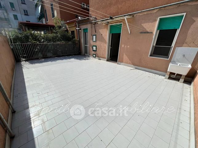 Appartamento in residenziale in Via Vincenzo Acquaviva 14