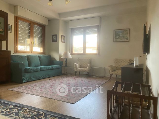 Appartamento in residenziale in Viale Umberto I 108