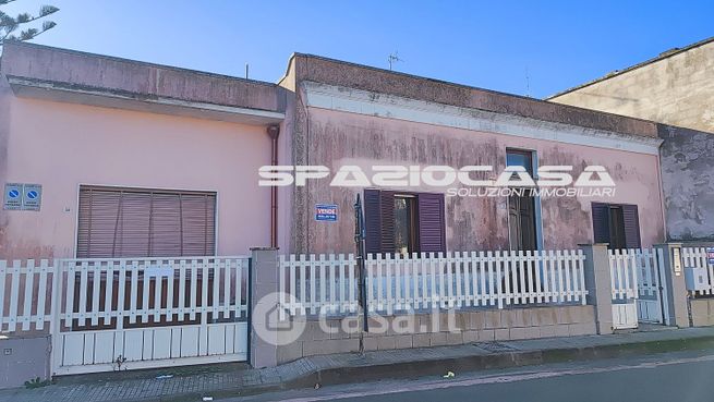 Casa indipendente in residenziale in Via G. Acquaviva 56