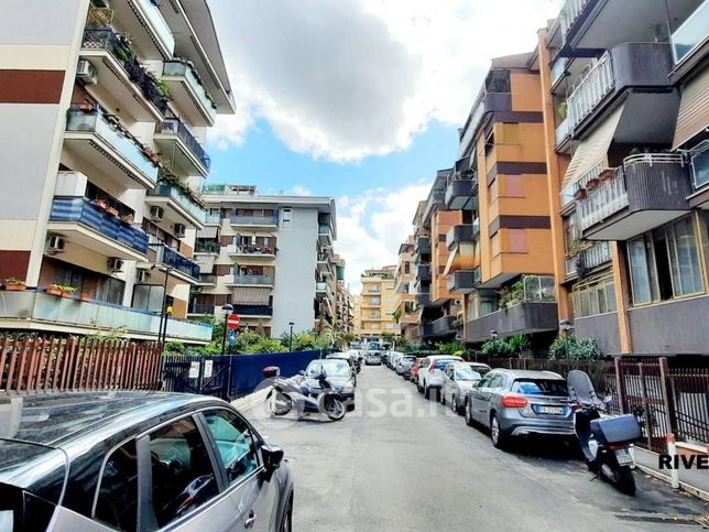 Appartamento in residenziale in Via Arnaldo Cervesato 19