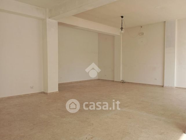 Box/posto auto in residenziale in Viale Olimpia 18
