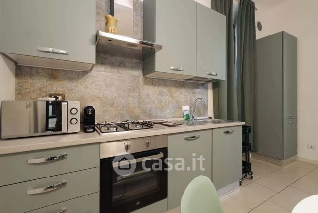 Appartamento in residenziale in Via Antonio Carnevali 79