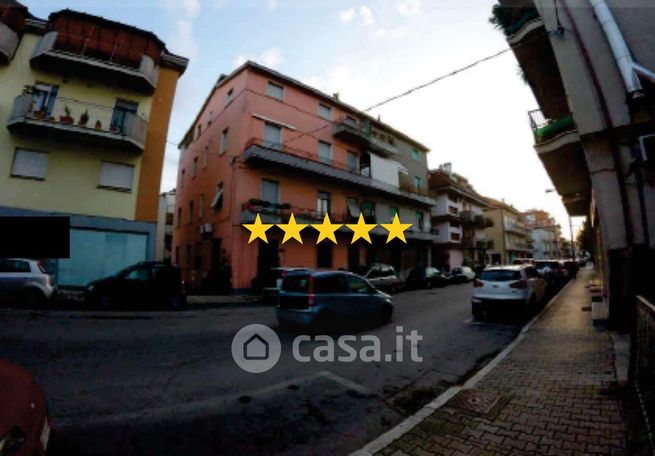 Appartamento in residenziale in Via Filippo Turati