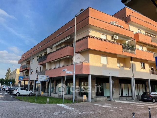 Appartamento in residenziale in Via B. Speroni 2