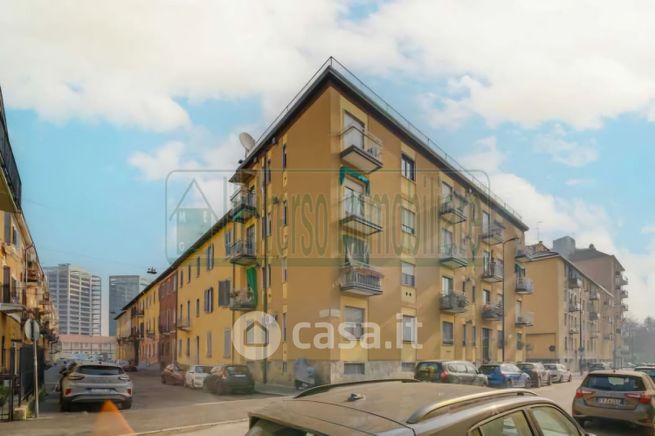 Appartamento in residenziale in Via Guglielmo Guintellino 21