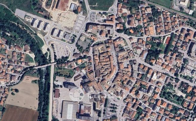 Ufficio in commerciale in Piazza Giuseppe Mazzini