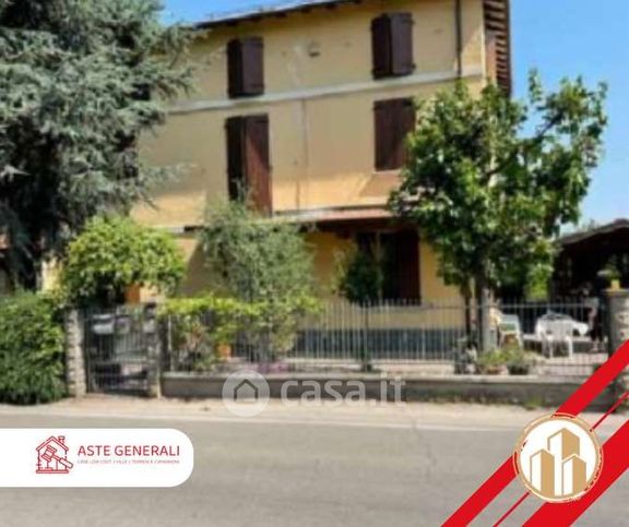 Appartamento in residenziale in Via A. Saffi 12