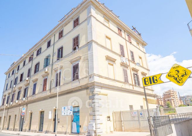 Attivitã /licenza (con o senza mura) in commerciale in Viale della Vittoria 6