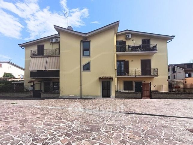 Appartamento in residenziale in Via di Ponte Valle Trave