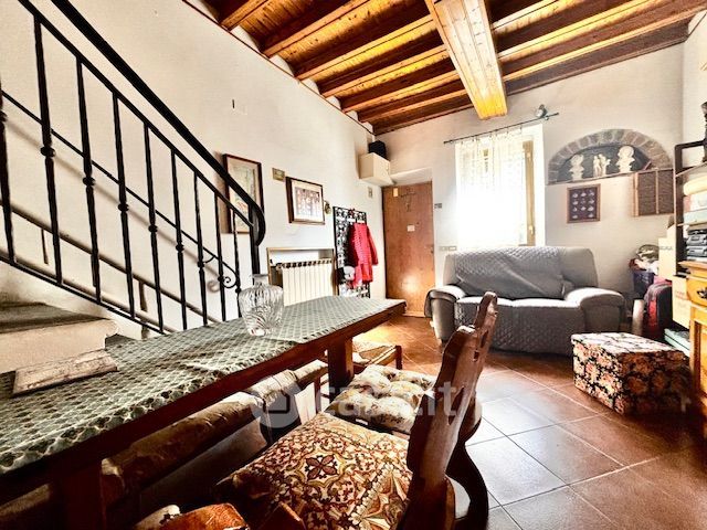 Rustico/casale in residenziale in 