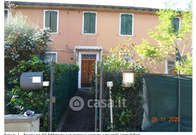Appartamento in residenziale in Via Lavoro 11