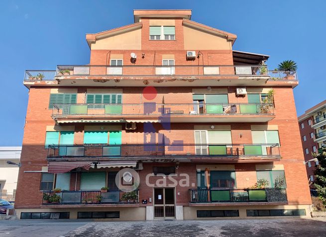 Appartamento in residenziale in Via Secchia 24