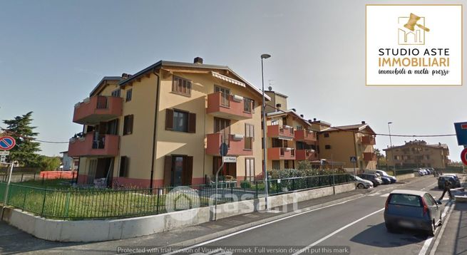 Appartamento in residenziale in Via Montale 5