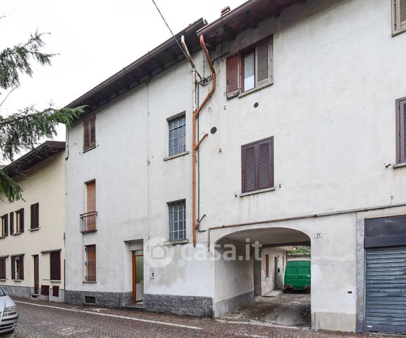 Appartamento in residenziale in Via Francesco Baracca 19
