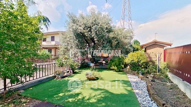 Villa in residenziale in Via Lodigiana