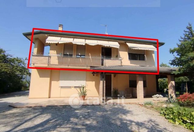 Appartamento in residenziale in Via Padana 69