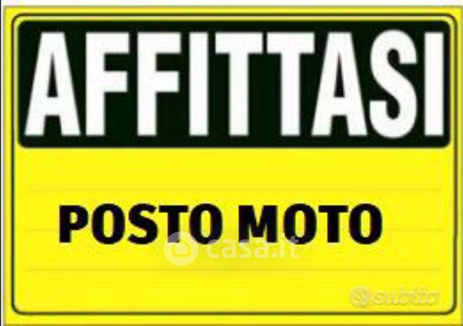 Garage/posto auto in residenziale in Via Voghera 3