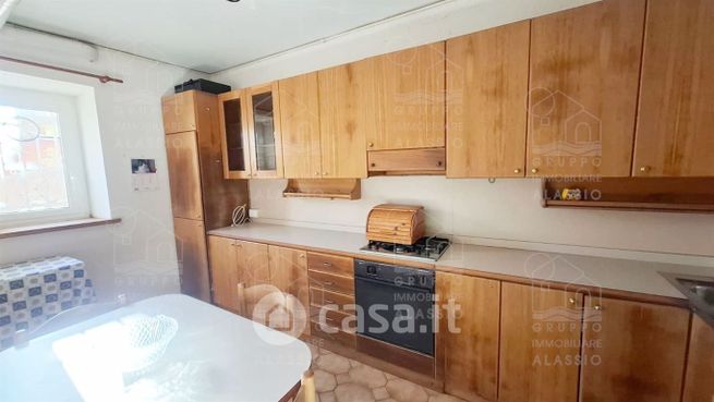 Appartamento in residenziale in Via Vincenzo Pelle