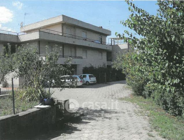 Appartamento in residenziale in Via di Spugna