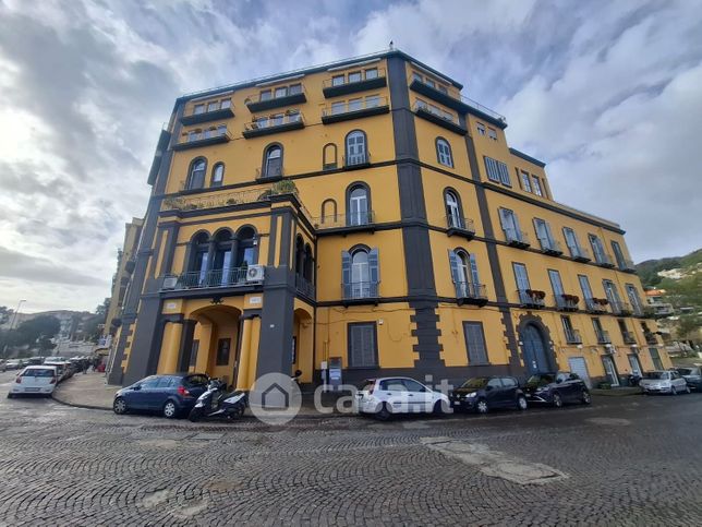 Appartamento in residenziale in Via Posillipo 196