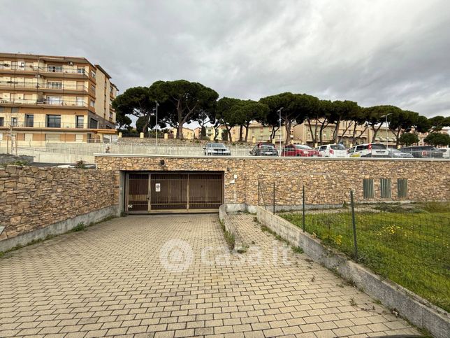 Garage/posto auto in residenziale in Lungomare Amerigo Vespucci