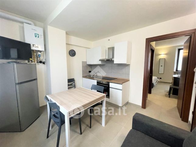 Appartamento in residenziale in Via Francesco Bena 5