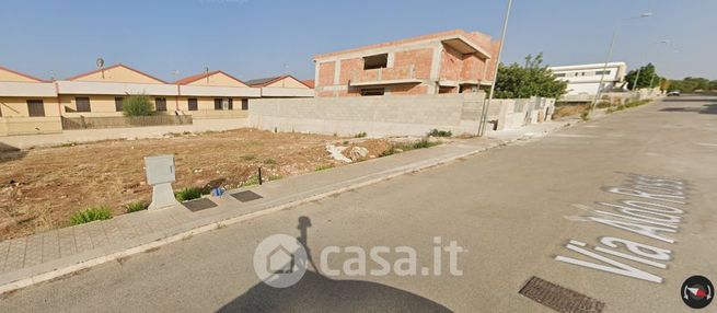 Terreno edificabile in residenziale in Via Aldo Rossi 345