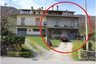 Appartamento in residenziale in Via Molini 6