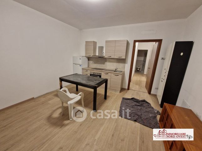 Appartamento in residenziale in Via Dante Alighieri