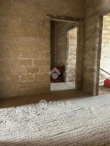 Casa indipendente in residenziale in Via San Michele Salentino