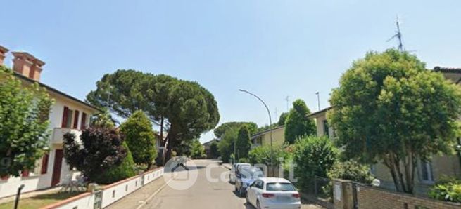 Casa indipendente in residenziale in Via Bolivar