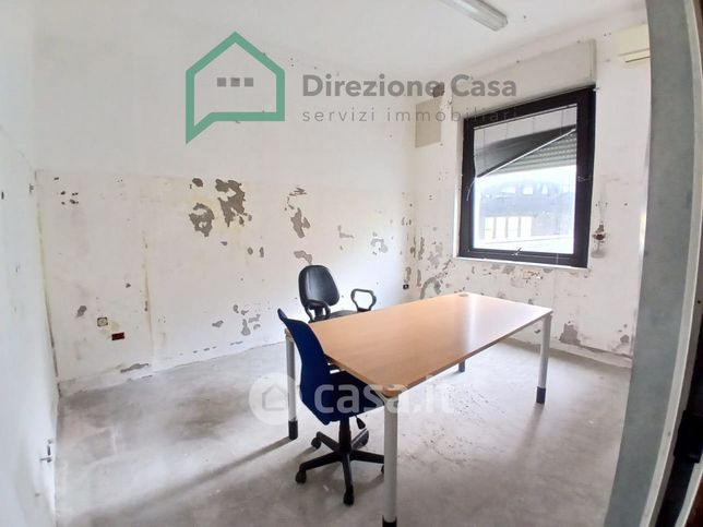 Ufficio in commerciale in Calata Capodichino