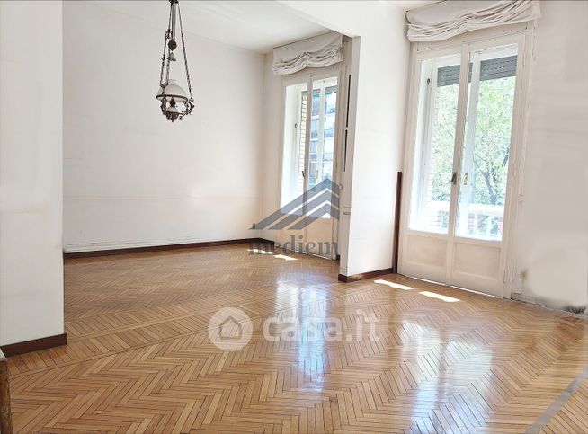 Appartamento in residenziale in Viale Beatrice d'Este