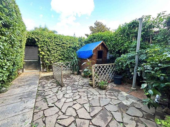 Appartamento in residenziale in Via Vitaliano Brancati