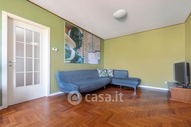 Appartamento in residenziale in Via Battindarno 13