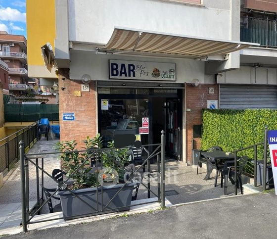 Attivitã /licenza (con o senza mura) in commerciale in 