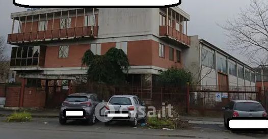 Capannone in commerciale in Corso Cuneo 29