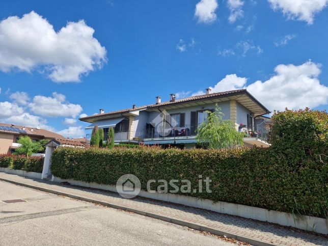 Appartamento in residenziale in Via Mons. Bugnano 21